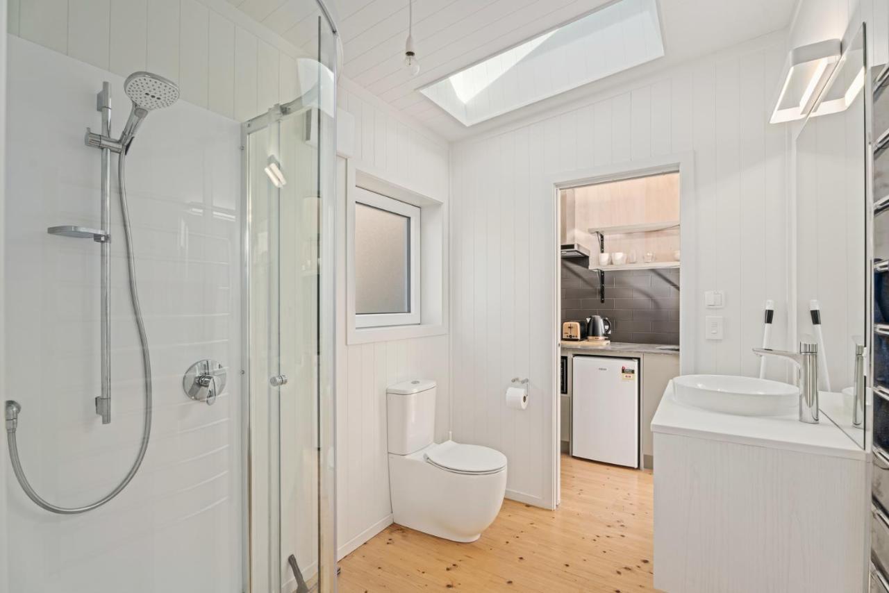 Villa Lagoon Huts - Albert Town Holiday Unit Wanaka Exterior foto