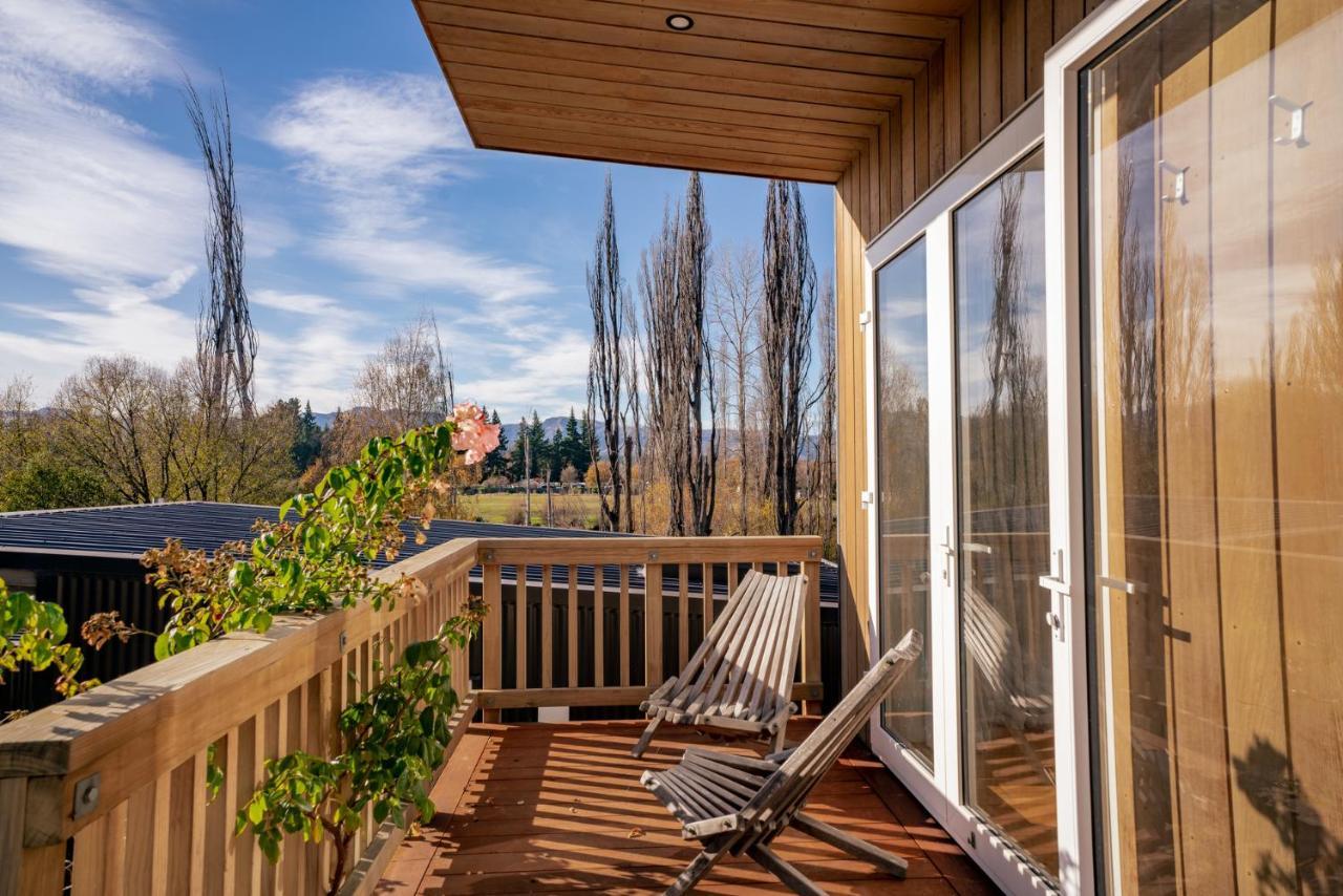 Villa Lagoon Huts - Albert Town Holiday Unit Wanaka Exterior foto